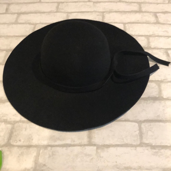 black boho hat